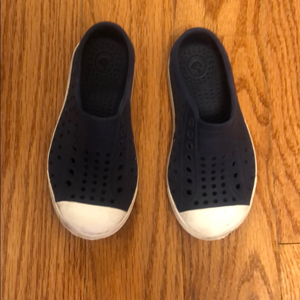 Native shoes C9